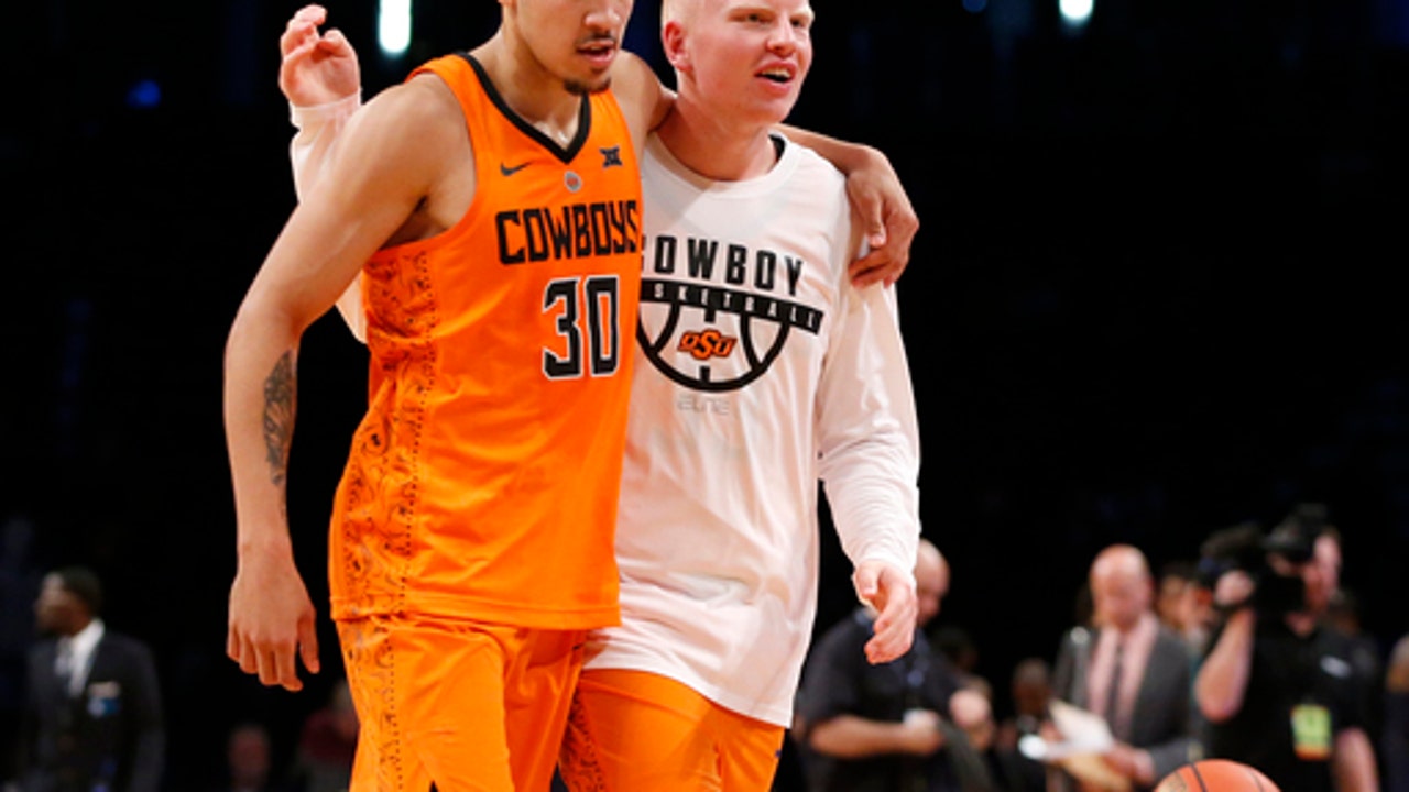 Oklahoma State outlasts Pittsburgh 73-67 behind Carroll (Nov 21, 2017)